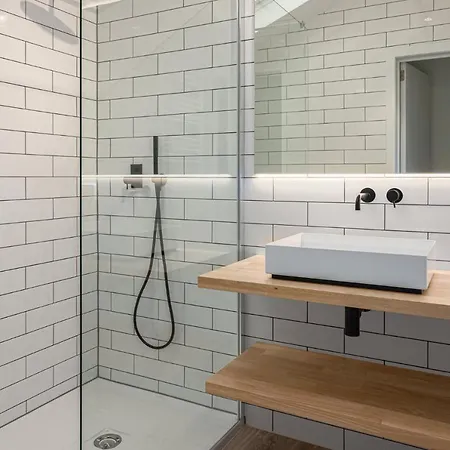 Houtsaegertje * دي بان